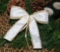 Mobile Preview: Weisse elegante Schleife mit breitem Goldrand - 2 Grössen - Hochzeitsschleife, Weihnachtsschleife