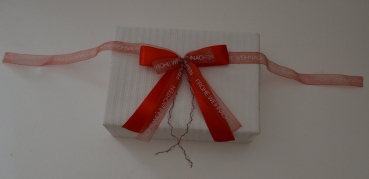 Schleife mit Text - Frohe Weihnachten - rote Geschenkschleife für Päckchen,  Geschenkverpackung