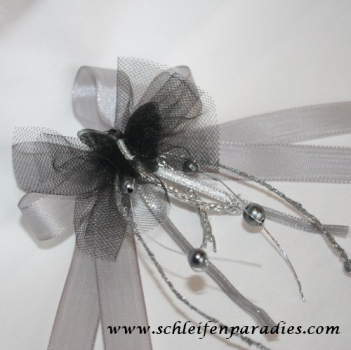 sehr schicke Schleife grau-schwarz mit Schmetterling