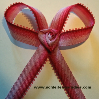 Edle romantische Schleife in rose-pink-rot